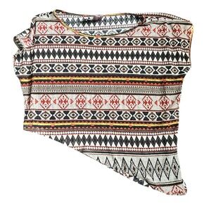 Wallpapher Geometric Knit Top with Pink Accents